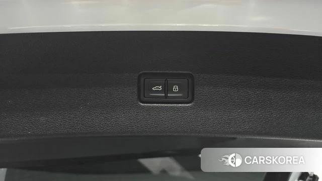 Audi Q8 (4M) id 4293555 из Кореи 10