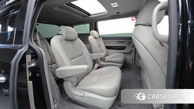 Kia The New Carnival id 4465484 из Кореи 10