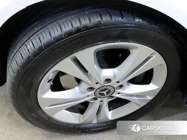 Mercedes-Benz C-Class W205 id 3651962 из Кореи 10