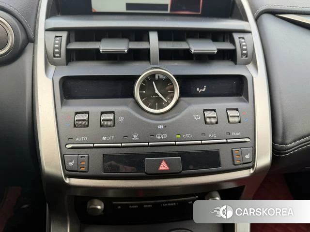Lexus NX id 4291412 из Китая 10
