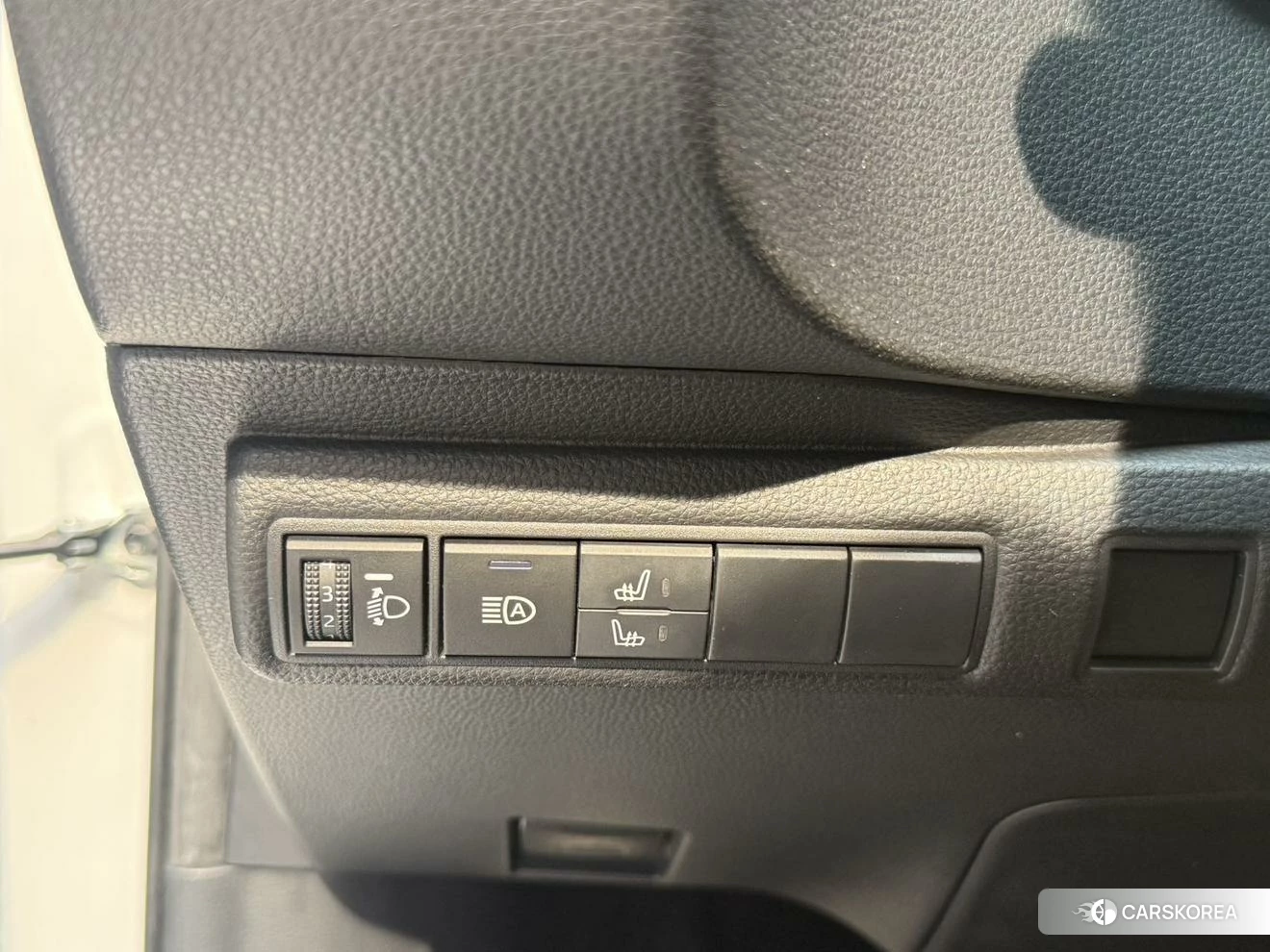 Toyota Corolla id 4514795 из Китая 10