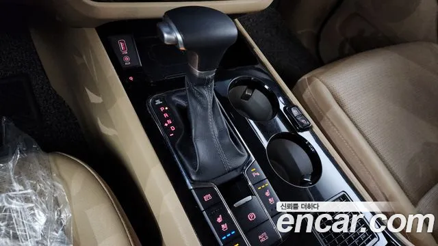 Kia The New Carnival id 2756762 из Кореи 10