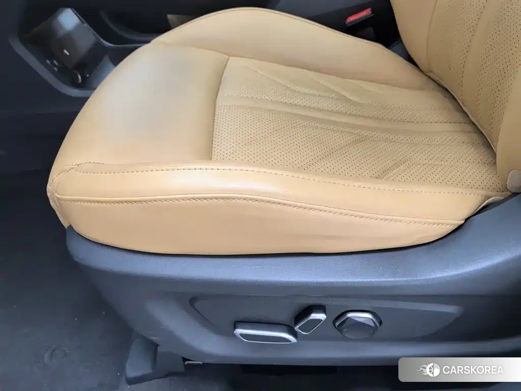 Chang'an Changan UNI-K id 4539108 из Китая 10