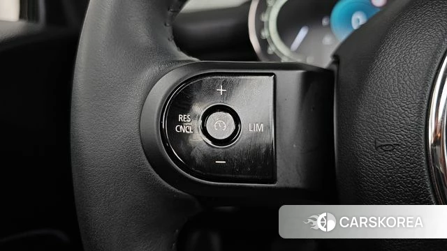 Mini Cooper Convertible id 4548952 из Кореи 10