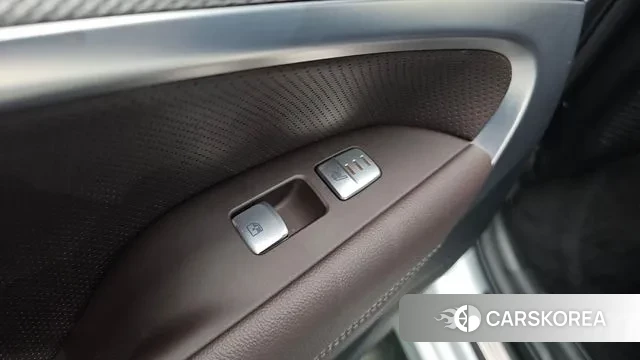 Genesis The New G70 id 3607379 из Кореи 10