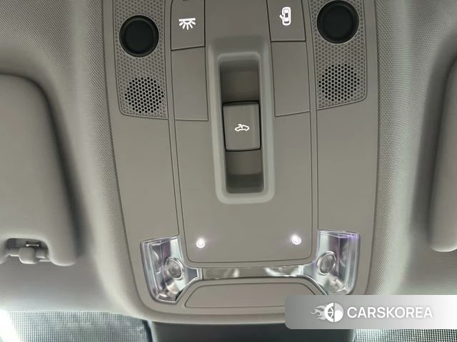 Audi Q2L id 4359484 из Китая 10