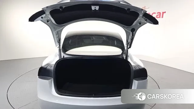 Tesla Model 3 id 3659015 из Кореи 10