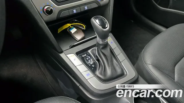 Hyundai Avante AD id 2764440 из Кореи 10