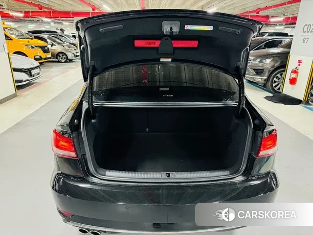 Audi New A3 id 3270302 из Кореи 10