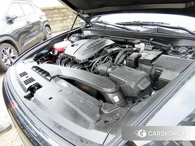 Hyundai Grandeur (GN7) id 3914353 из Кореи 10