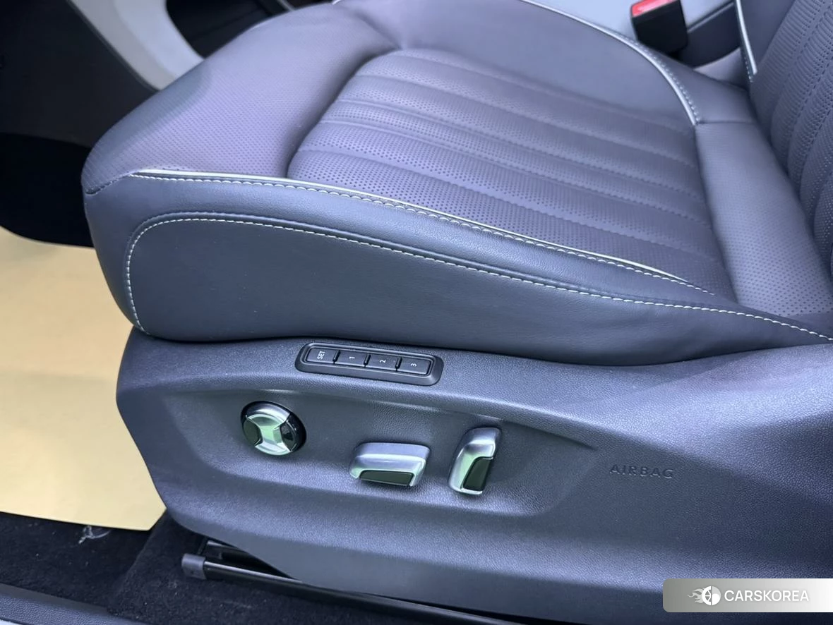 Volkswagen Tourang id 4492980 из Китая 10