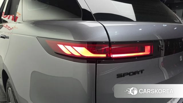 Land Rover Range Rover Sport 3rd Generation id 4279529 из Кореи 10