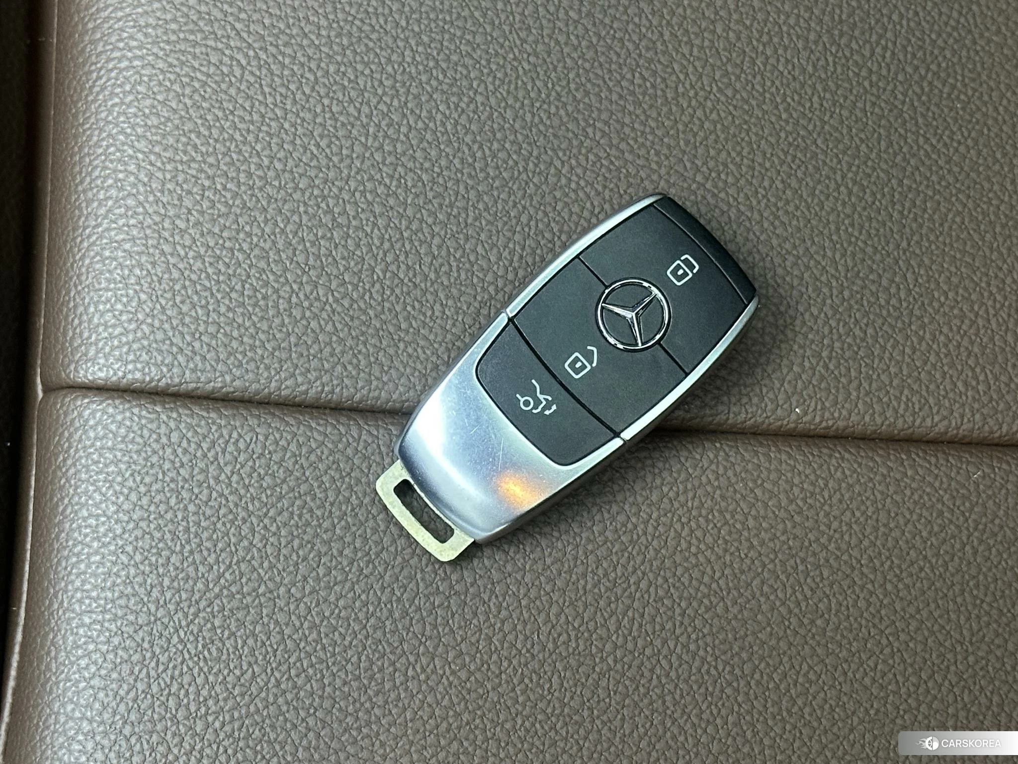 Mercedes-Benz GLB id 4510962 из Китая 10