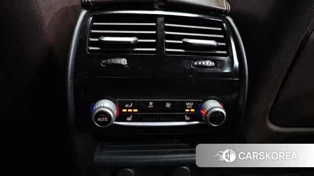 BMW 5 Series (G30) id 3344838 из Кореи 10