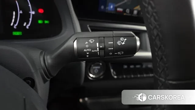 Lexus UX300h id 3538655 из Кореи 10