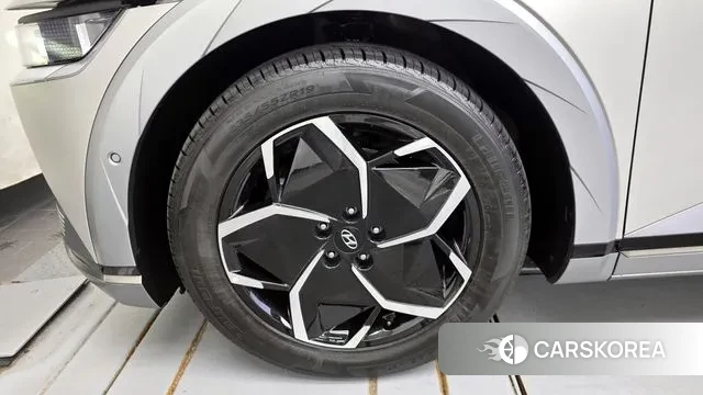 Hyundai Ionic 5 id 3219234 из Кореи 10