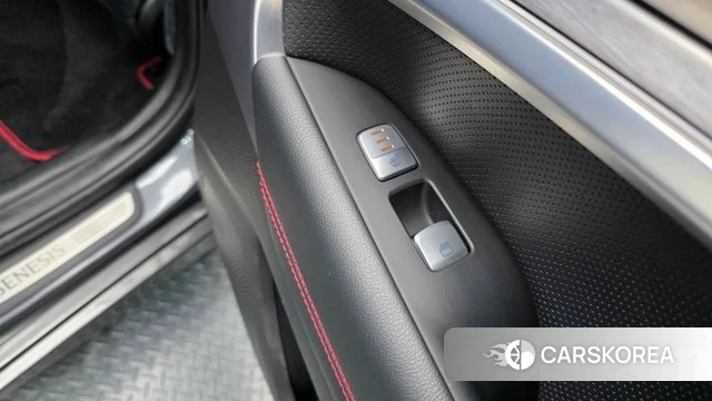 Genesis G70 id 4465350 из Кореи 10