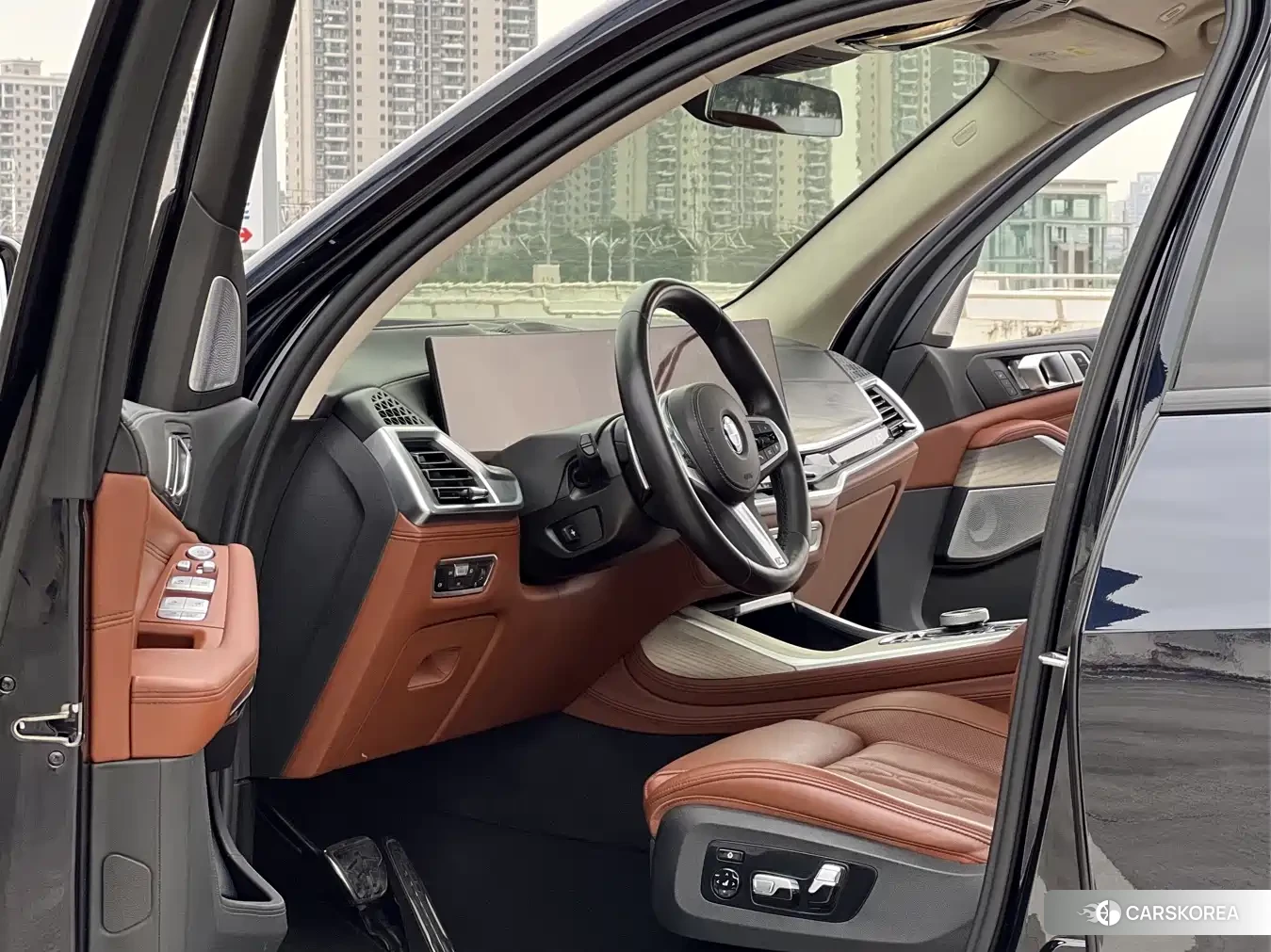 BMW X7 id 4589347 из Китая 11
