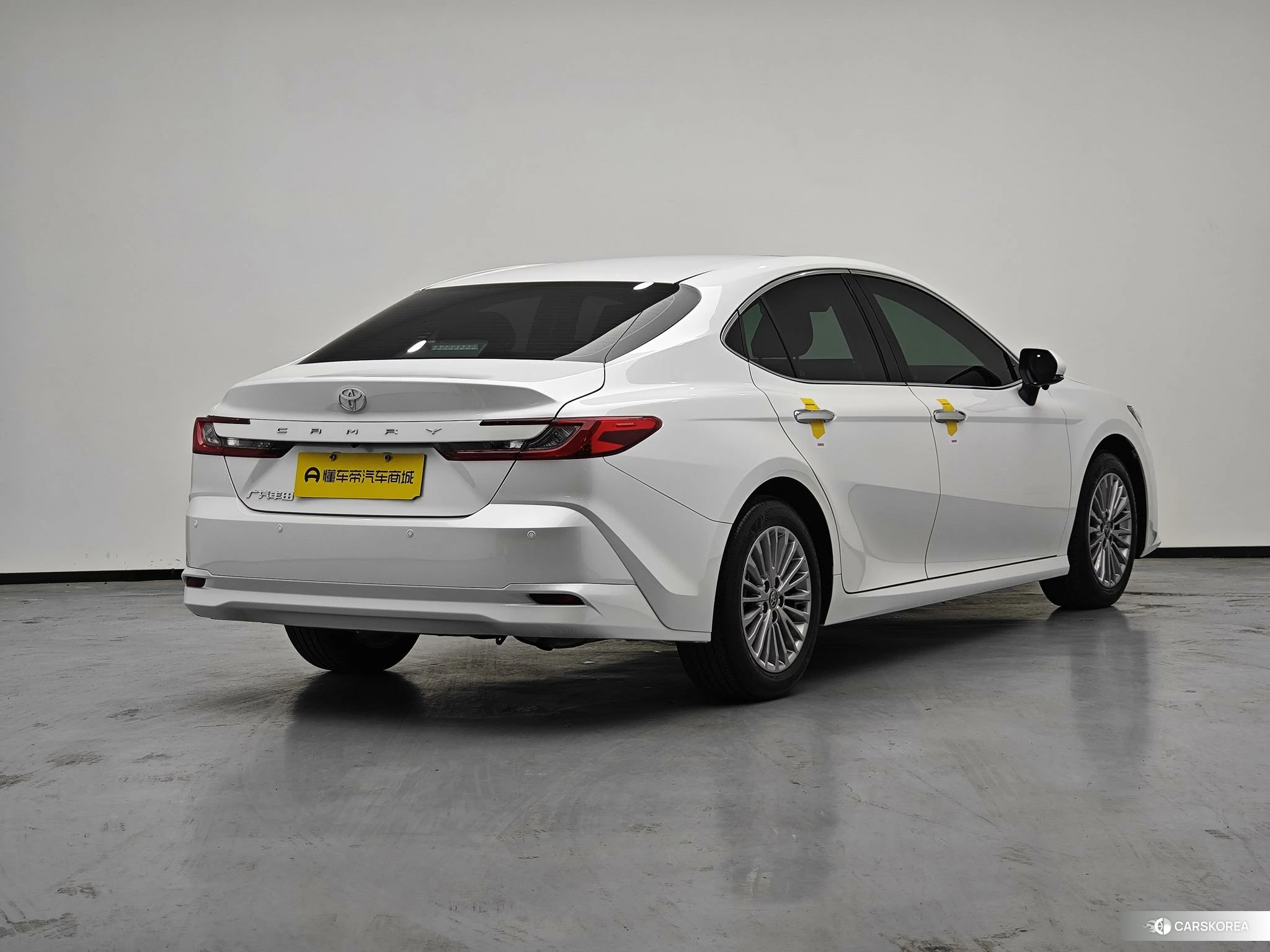 Toyota Camry id 4461905 из Китая 10