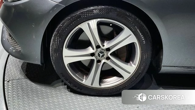 Mercedes-Benz E-Class W213 id 3795887 из Кореи 10