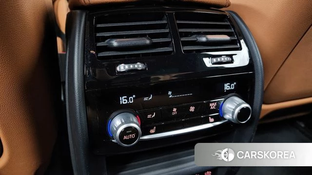 BMW 5 Series (G30) id 3843374 из Кореи 10