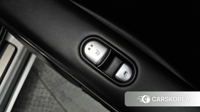 Hyundai Ionic 5 id 4309166 из Кореи 10