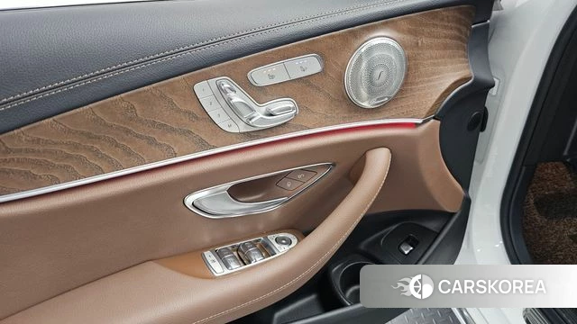 Mercedes-Benz E-Class W213 id 4495747 из Кореи 10