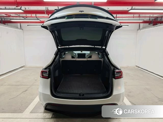 Tesla Model Y id 3908030 из Китая 10