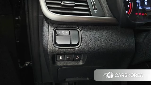 Kia K5 second generation id 4403688 из Кореи 10
