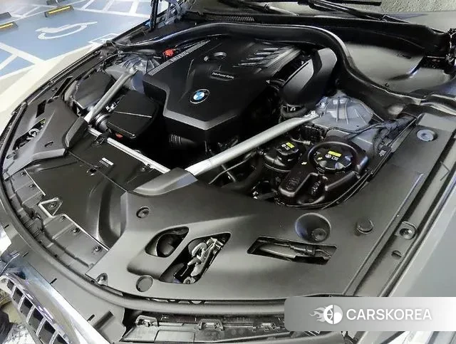 BMW 5 Series (G30) id 3443480 из Кореи 10