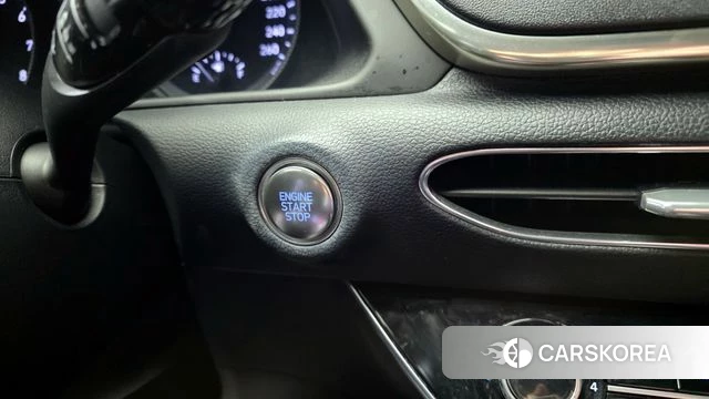 Hyundai Sonata (DN8) id 3819578 из Кореи 10