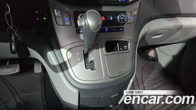 Hyundai The New Grand Starex id 2677333 из Кореи 10