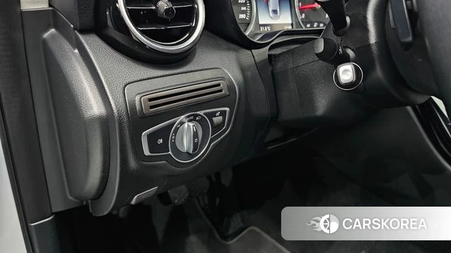Mercedes-Benz C-Class W205 id 4286305 из Кореи 10