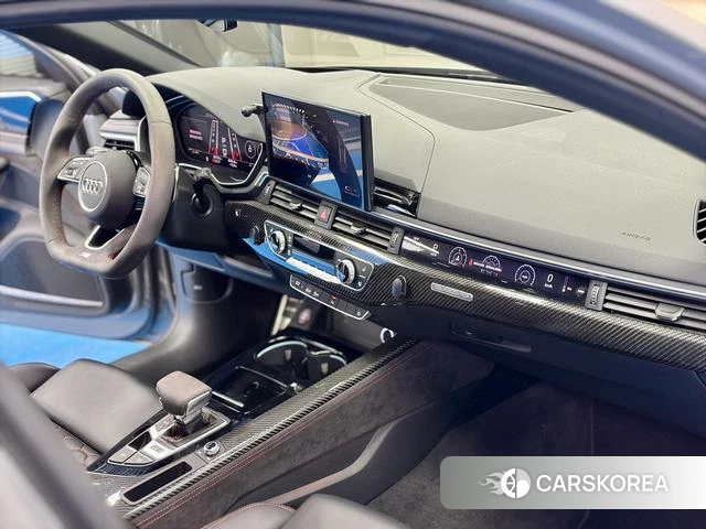 Audi RS 4 id 4278880 из Китая 10