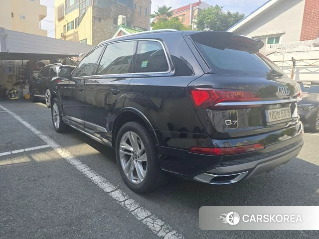 Audi Q7 (4M) id 3791936 из Кореи 10