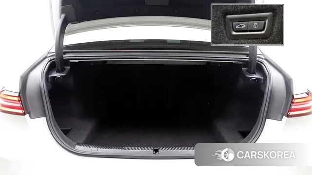 BMW 5 Series (G60) id 3620142 из Кореи 10