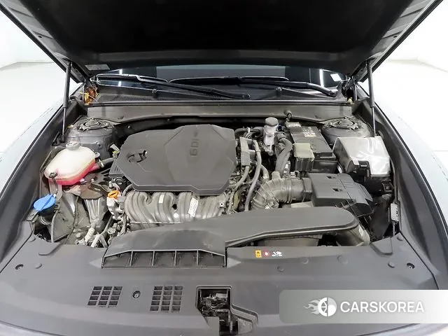 Hyundai Grandeur (GN7) id 3639416 из Кореи 10