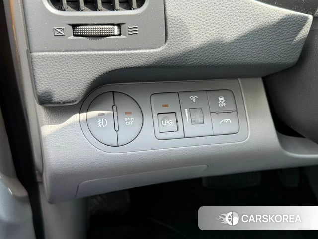 Hyundai The New Grand Starex id 4535472 из Кореи 10