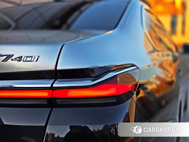 BMW 7 Series (G70) id 3576050 из Кореи 10