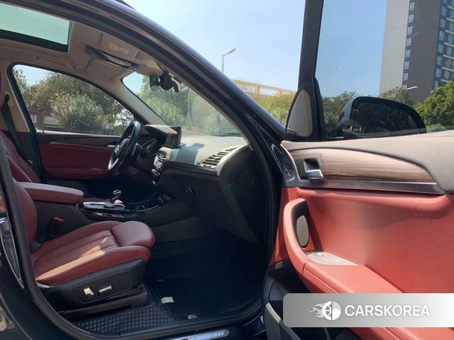 BMW X3 id 4353718 из Китая 10