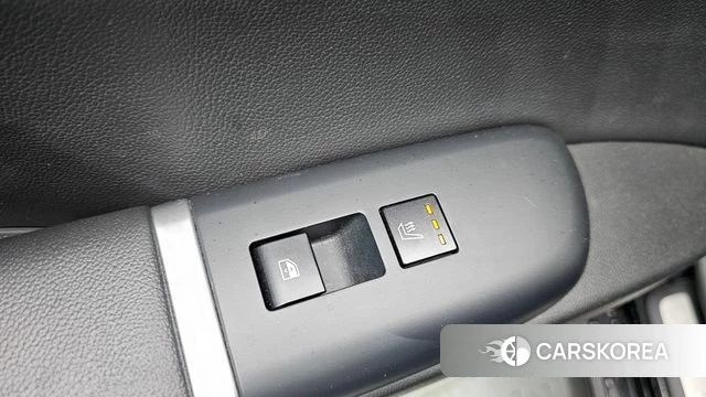 Hyundai Grandeur (GN7) id 3811900 из Кореи 10