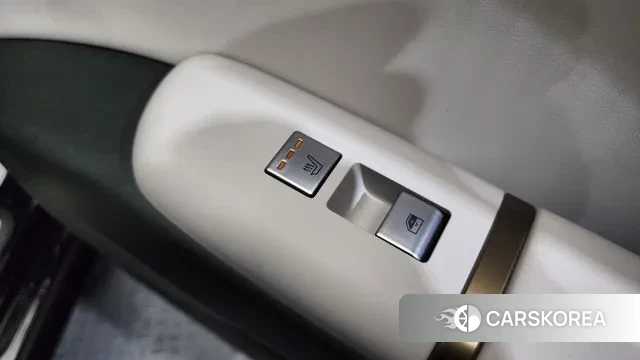 Hyundai Grandeur (GN7) id 3732595 из Кореи 10