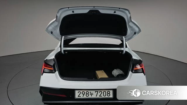 Hyundai The New Avante (CN7) id 4622839 из Кореи 10