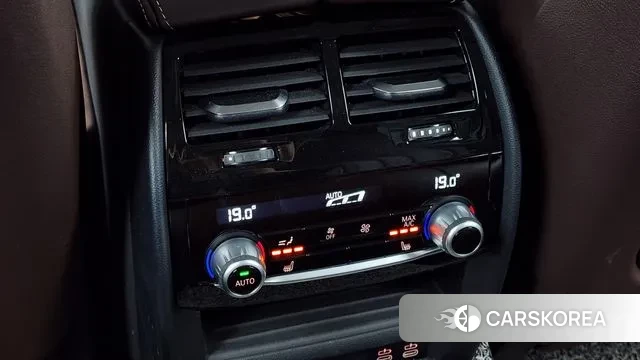 BMW 5 Series (G30) id 3028453 из Кореи 10