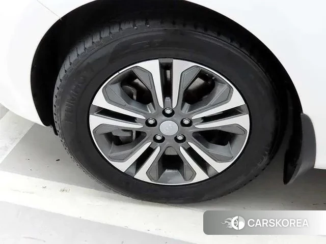 Kia The New Carnival id 3449277 из Кореи 10