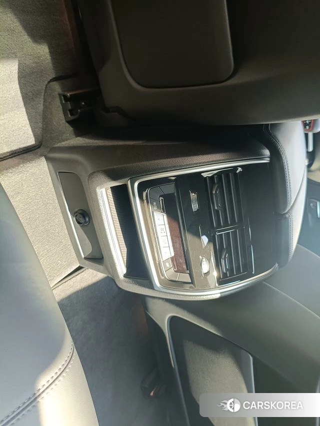 BMW X5 M id 4342048 из Китая 10