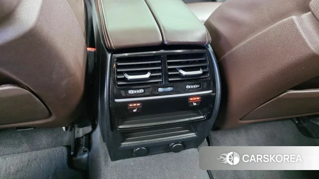 BMW 5 Series (G30) id 4496903 из Кореи 10