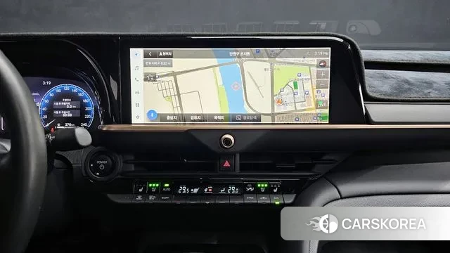 Toyota Crown Crossover id 3580710 из Кореи 10