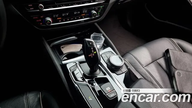 BMW 5 Series (G30) id 2629442 из Кореи 10