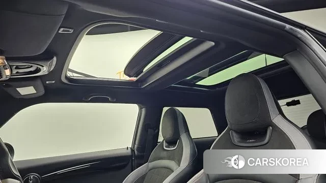 Mini Cooper S id 3735871 из Кореи 10